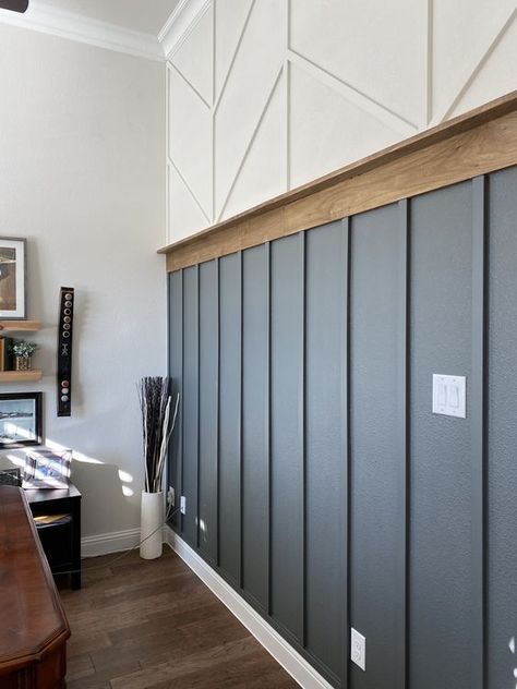 50 Beautiful Board and Batten Wall Ideas - Nikki's Plate Board And Batten Wall, Wood Accent Wall, Wood Accent, Wallpaper Accent Wall, Modern Transitional, Wainscoting, Design Case, House Inspo, Bedroom Wall