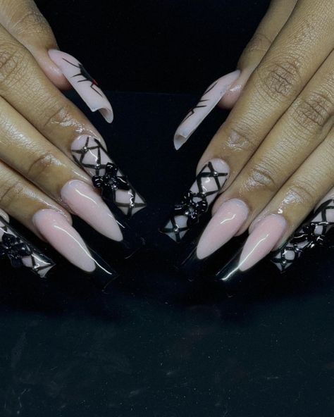 Corset Nails 🕷️🕷️🕷️ ~ ~ ~ If reading, BOOK @_nailedbyniyy for your summer sets 🖤 ~ ~ ~ ~ #explorepage #explore #nails #nailsnailsnails #nailinspo #blacknails #nailaddict #nailjunkie #corset #emo Corset Nails Designs, Corset Nails, Bunny Nails, Summer Sets, Nail Idea, Press Ons, Ribbon Design, Hand Art, Reading Book