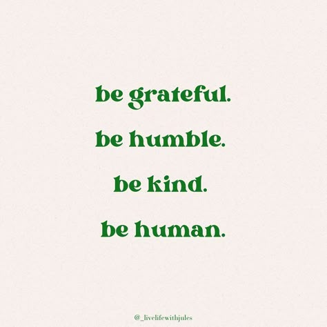 mindset monday🩷🤭🦎🗯️ be kind be humble be grateful take a moment to reflect: look at all the beautiful things you have in your life. be proud of who you are and how far you’ve come. life challenges us each and every day take time to celebrate YOUR strength • • • • • • #heathlylifestyle #positivity #morningmotivation #mindset #positiveqoutes #foryoupage #mindsetmatters #dailyreminder #thinkdifferent #powerfulmind #wisewords #wayofthinking #healthandwellness #positiveselftalk #humbleyou... Positive Photography Happy, What You Do Makes A Difference, Kind Beautiful And Capable Of Big Things, Motivation About Life, Good Things Come To Good People, Become Who You Want To Be, Give Compliments Quotes, Go Be Great Quotes, You Can Be Anything You Want To Be