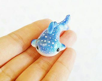 Diy Whale, Shark Charm, Crea Fimo, Clay Creatures, Shark Stuff, Crafts Clay, Whale Sharks, Keychain Necklace, Clay Diy Projects