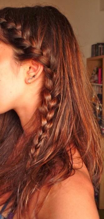 French sided braid Side French Braids, French Braid Hairstyles, Creative Hair, French Braid, Pretty Hair, Hairstyles For School, Aesthetic Hair, Hair Dos, Cute Hair