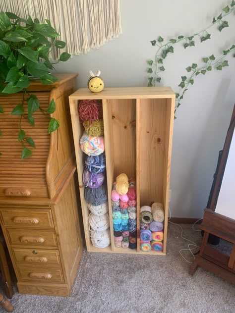 Hidden Yarn Storage, Cute Yarn Storage, Small Space Yarn Storage, Aesthetic Yarn Storage, Crochet Room Storage, Yarn Organization Ideas Small Spaces, Wall Yarn Storage, Diy Yarn Storage Ideas Small Spaces, Yarn Organization Small Spaces