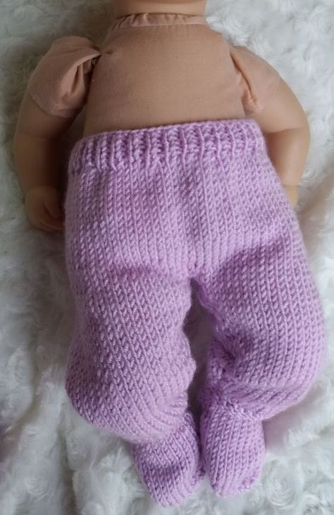 a blog about making Barbie knitted and crochet clothes and other crafty items Overalls Sewing Pattern, Baby Knitting Patterns Free Newborn, Knit Baby Doll, 12 Inch Doll Clothes, Pram Sets, Baby Born Clothes, Pram Suit, Knitted Dolls Free, Doll Knitting Patterns