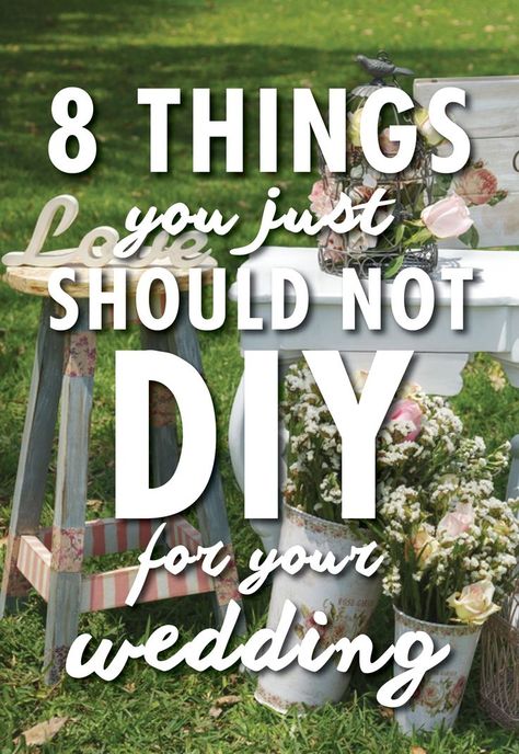 Wedding Diys, Shower Tips, Diy Wedding Planning, Diy Event, Wedding On A Budget, Personal Celebration, Event Backdrop, Party Tips, Wedding Centerpieces Diy