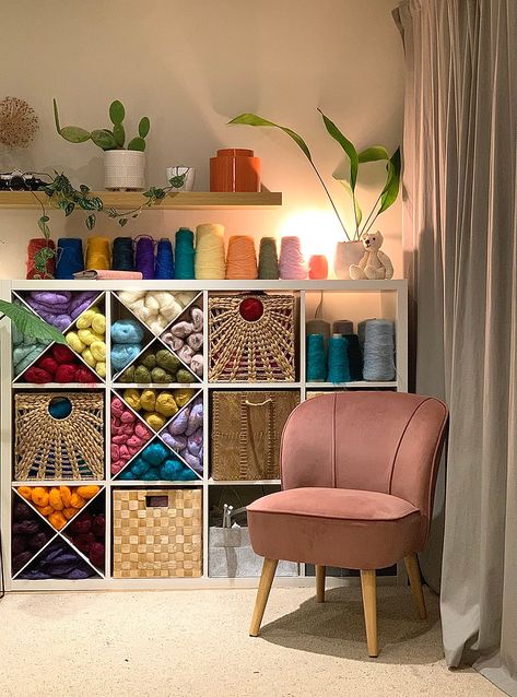 How to Create a Knitting Room with an IKEA Kallax Unit and Inserts Kallax Shelf Ideas, Kallax Craft Room, Kallax Styling, Kallax Unit, Kallax Insert, Ikea Kallax Shelving, Yarn Display, Ikea Kallax Unit, Kallax Shelving