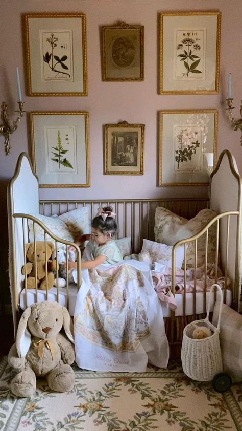 Pin on Nursery Design Dreamy Girls Bedroom, Girl Nursery Room, Nursery Room Design, Baby Room Inspiration, Dream Nurseries, Nursery Room Inspiration, Casa Vintage, Nursery Inspo, Nursery Baby Room