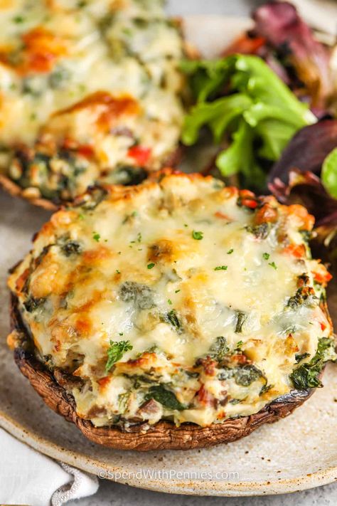 Stuffed portobello mushrooms are a tasty dish filled with chicken, peppers, onions, and spinach, all cooked in a creamy sauce. These mushrooms are big and hearty, perfect for a satisfying meal. It's a delicious combination that makes these stuffed portobello mushrooms a delightful treat for your taste buds. #stuffedportobellomushrooms #stuffedmushrooms #recipe #spendwithpennies Mushroom Alfredo Sauce Recipe, Mushroom Alfredo Sauce, Stuffed Portabella, Portabello Mushrooms, Portabella Mushrooms Recipes, Mushroom Alfredo, Portobello Mushroom Recipes, Mushrooms Recipes, Portabella Mushrooms