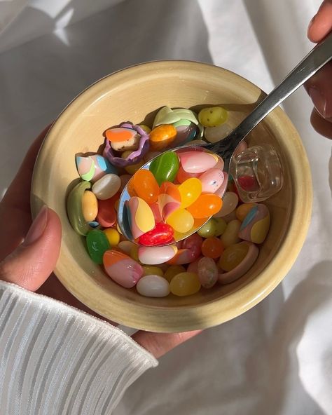 It's national Jelly Bean day 🍬 If you're wearing Jelly Bean today, post a nailfie to your story + tag us 😍⁠ ⁠ available at @sephora + glamnetic.com 🛍️ Jelly Bean Aesthetic, Aesthetic Halloween Movies, Fruit Jelly, Aesthetic Halloween, Jelly Bean, Halloween Movies, April 22, Junk Drawer, 2025 Vision