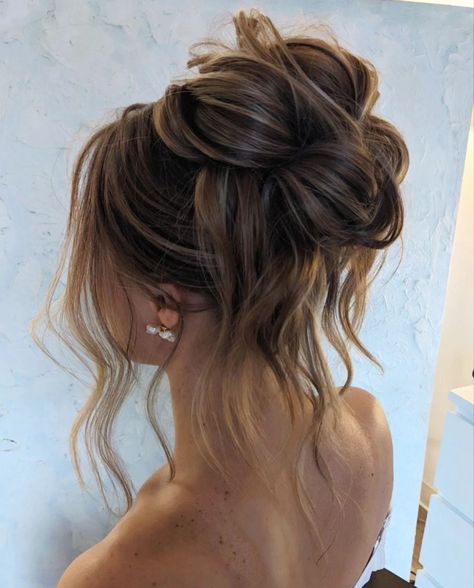 bridesmaid hairstyles Wedding Day Hair Bridesmaids, Up Dos Wedding Hairstyles, Bridesmaid Hair That Will Stay, Up Hairstyles For Homecoming, Updos For Thick Hair Wedding, Up Dos Bridesmaids, Updo Long Hair Bridesmaid, Bridesmaid Hairstyles Messy Bun, Up Do Hairstyles For Bridesmaids