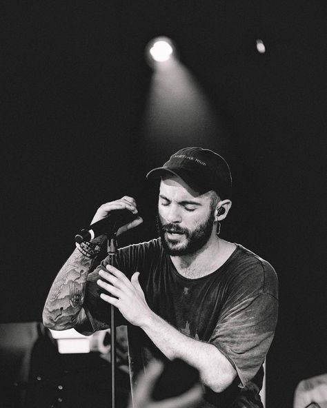 Jon Bellion Wallpaper, Jon Bellion, Music Express, Spotify Playlists, Pierce The Veil, Last Fm, Music Icon, Beautiful Mind, Latest Music