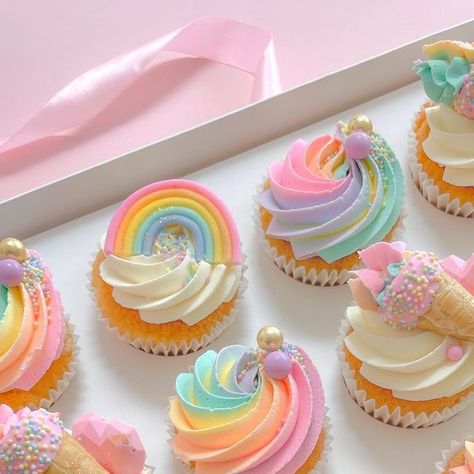 Rainbow Fondant Cupcakes, Pink Rainbow Cupcakes, Rainbow Cupcakes For Girls Birthday, Birthday Themed Cupcakes, Third Birthday Cupcakes, Pastel Colour Cupcakes, Pretty Cupcakes Aesthetic, Rainbow Cupcake Ideas, Rainbow Cake And Cupcakes