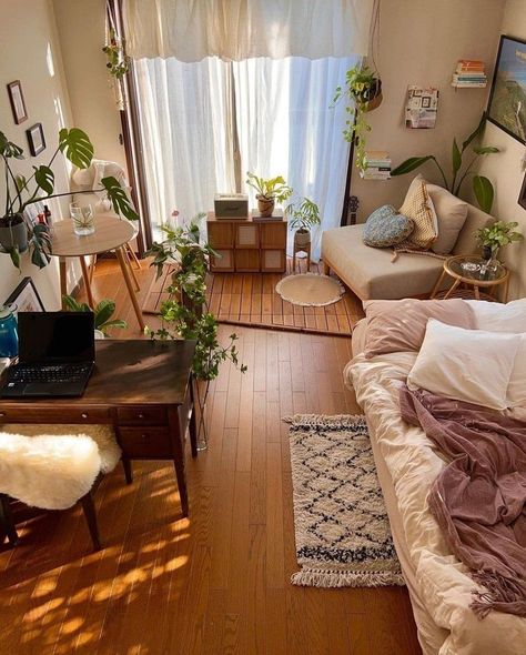 Studio Flat Ideas Tiny Apartments Layout, Tiny Flat Small Apartments, Single Room Apartment Ideas, Studio Apartment Layout Design Ideas, Swiss Apartment, Apartment Japan, Tiny Studio Apartments Layout, Solo Apartment, Seattle Living