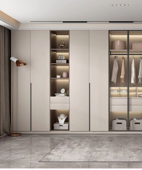 Walkin Wardrobe Design Bedroom, Dressing Design Modern, Walk In Wardrobe Modern, Mirror Walk In Closet, Wordrop Ideas Room, Closet Design Modern, Modern Walk In Wardrobe, Modern Luxury Wardrobe Design, Walkin Closet Ideas