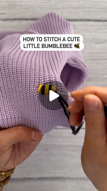 9,109 likes, 78 comments - pixieandme_November 30, 2023 on : "ALOT of you guys wanted an easy bumblebee tutorial so here it is! This is a simple double yarned easy stitch to create a sweet little bee...". Baby Hat Embroidery, Personalised Jumpers, Knit Slippers Free Pattern, Dupatta Style, Crochet Baby Gifts, Aesthetic Knitting, Personalized Sweater, Knitting Aesthetic, Yarn Bee