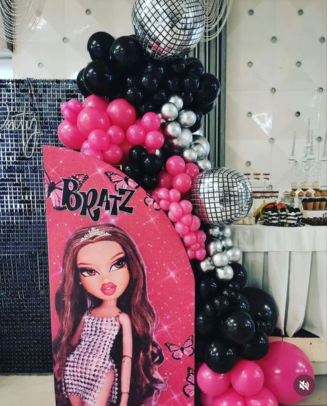 Bratz 18th Birthday Party, Bratz Dolls Party Decorations, Bratz Backdrop, Bratz Dolls Birthday Party Theme, Bratz Birthday Party Ideas Decoration, Bratz 30th Birthday Party, Bratz Party Theme Decorations, Bratz Themed Birthday Party Decorations, Bratz Birthday Theme