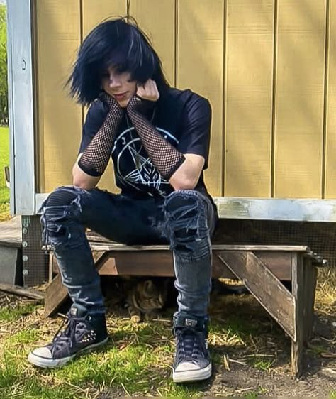 Emo Style Men, Emo Outfits Men, Emo Outfits 2000s, Emo Style Outfits, Emo Boy Outfits, Outfits Masc, Scene Boys, Latina Outfit, Outfits 2000s