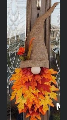 Fall Halloween Crafts, Gnomes Crafts, Fall Front, Fall Decor Diy, Thanksgiving Decor, Fall Ideas, Fall Decorating, Fall Decorations, Fall Leaves