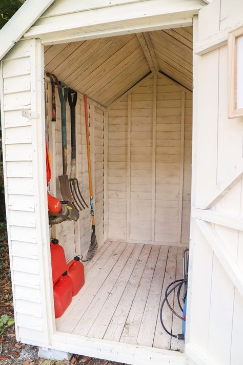 Small shed organisation. Small Shed Paint Ideas, Rubbermaid She Shed, Painted Shed Interior, Shed Organisation Ideas, Small Shed Makeover, Small Garden Shed Organization, Resin Shed Makeover, Inside Shed Ideas Storage, Storage Shed Interior Ideas