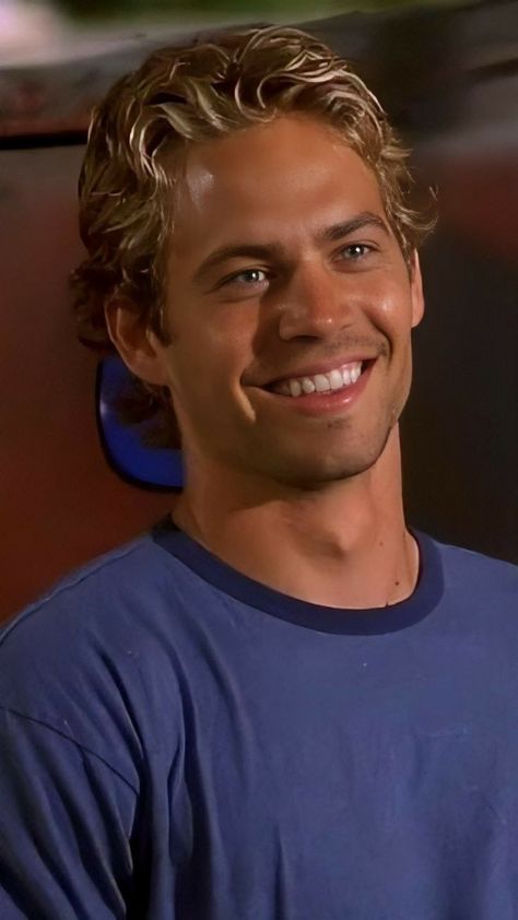 Paul Walker Haircut, Paul Walker Hot, Paul Walker Wallpaper, Fast And Furious Actors, 90s Actors, Paul Walker Pictures, His Smile, The Perfect Guy, Famous Men