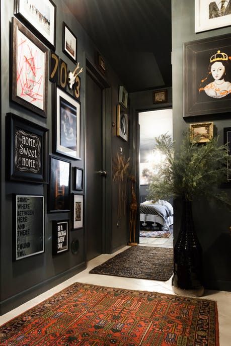 London House Tour: A Dark-Walled UK Maximalist Home | Apartment Therapy Black Rooms, Dark Home Decor, Dark Walls, London House, Dark Home, Dark Interiors, Gallery Walls, Decor Minimalist, Apartment Interior Design