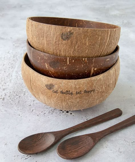 Coconut Shell Crafts, Diy Coconut, Wood Utensils, Coconut Bowl, Shell Crafts Diy, Bamboo Crafts, Buddha Bowl, Cute Kitchen, Coconut Shell