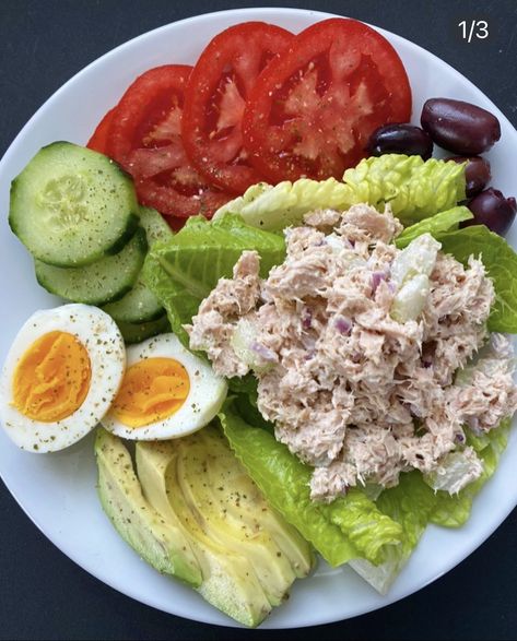 Healthy Food Menu, Albacore Tuna, Healthy Food Dishes, Free Keto Recipes, Healthy Lifestyle Food, Bariatric Recipes, Tuna Salad, Healthy Salad Recipes, Healthy Meal Prep