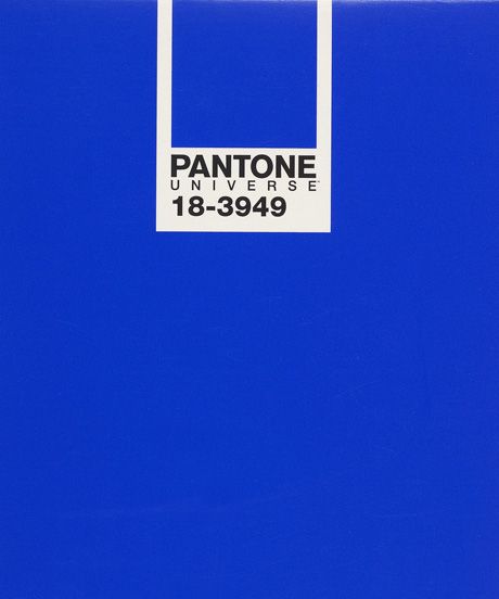 Announcing, Pantone's Color Of Spring 2014…Dazzling Blue! I love this color!!! So excited to wear more of it! Pantone Azul, Pantone Universe, Yves Klein Blue, Yves Klein, Style Deco, Pink Houses, Decoration Inspiration, Colour Board, Klein Blue