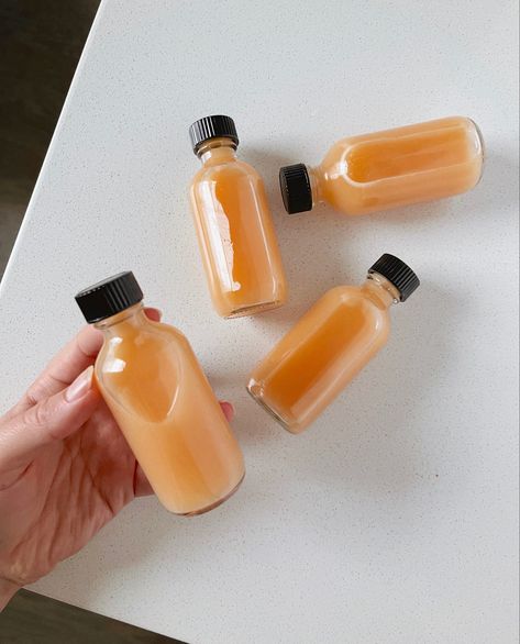 Ginger shot benefits: Are Ginger Shots good for you? Ginger Lemon Shot Recipe, Ginger Shot Benefits, Booster Juice, Health Shots, Ginger Shot Recipe, Juice Ideas, Breakfast Ideas Quick, Juice Shots, Health Corner