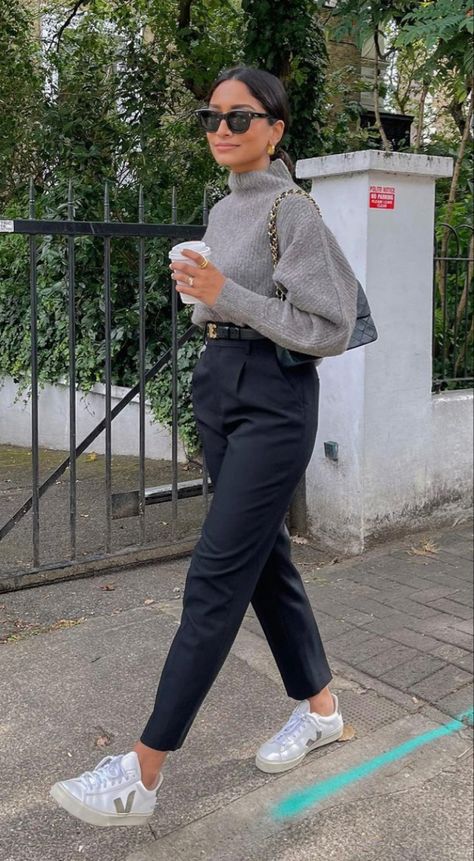 Smart Casual Women, Smart Casual Work Outfit, Casual Work Outfits Women, Office Casual Outfit, Winter Fashion Outfits Casual, Stylish Work Attire, Business Casual Outfits For Work, Stylish Work Outfits, Casual Work Outfits