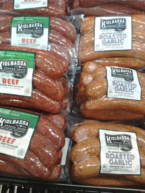 Costco is your source for this great beef sausage and roasted garlic sausage from Kiolbassa Sausage Packaging, Bottom Round Roast Recipes, Top Round Roast Beef, Costco Food, Types Of Sausage, Costco Shopping, Garlic Beef, Costco Meals, Meat Eater