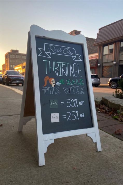 Sidewalk Chalkboard Sign, Posca Paint Markers, Coffee Shop Signs, Black And White Retro, Ranch Sign, Sidewalk Sign, Sale Sign, Sidewalk Art, Shop Sign