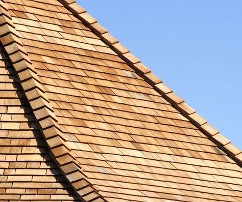 Cedar Shake Shingles, Cedar Shake Roof, Cedar Shingle Roof, Shake Shingle, Shingle House, Shake Roof, Cedar Shake, Cedar Roof, Roofing Options