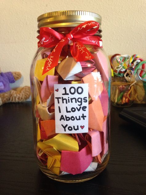 100 Things I Love About You - Valentines Gift 50 Things I Love About You Jar, 100 Things I Love About You Jar, Things I Love About You Jar, 6 Month Anniversary Gift Ideas For Him Diy, Diy Valentines Gifts For Him, Thoughtful Gifts For Boyfriend, Simple Valentines Gifts, 365 Jar, Handmade Gifts For Boyfriend