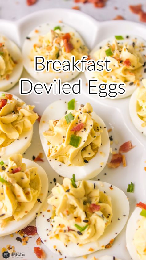 Breakfast Deviled Eggs, Bite Size Breakfast, Ranch Deviled Eggs, Devilled Eggs Recipe Best, Eggs For Breakfast, Easy Egg Recipes, Bacon Deviled Eggs, Brunch Eggs, Ken Tokyo Ghoul