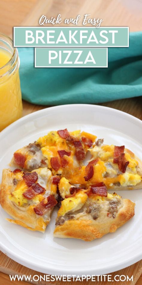 Mini Breakfast Pizza Recipe, Breakfast Pizza Biscuit Dough, Personal Breakfast Pizza, Individual Breakfast Pizza, Red Baron Breakfast Pizza Recipe, Mini Breakfast Pizza, Breakfast Recipes With Pillsbury Biscuits, Where's The Crust Pizza, Breakfast Pizza Biscuit Crust