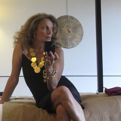 Diane von Furstenberg on Instagram: "I have been taking selfies way before there was social media.. it helped me projecting the woman I wanted to be …" Dianne Van Furstenberg, Woman I Want To Be, Diane Von Furstenberg 70s, Me Vibes, Diane Von Furstenberg Style, Everything I Own, Like Fine Wine, Taking Selfies, Iconic Fashion