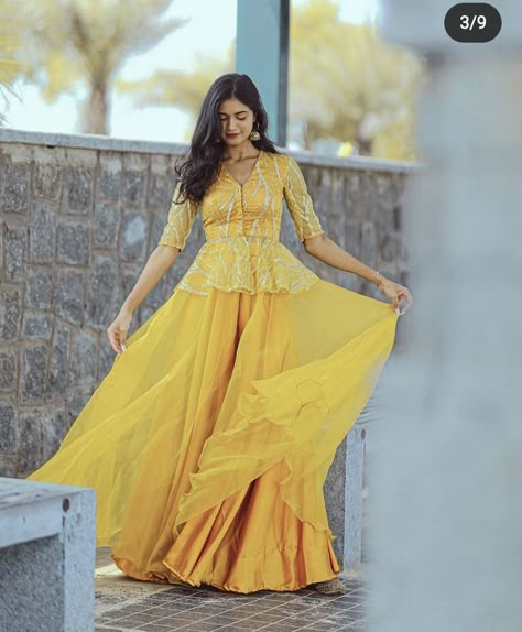 Lahanga Design Latest For Haldi, Sharara Dress For Haldi, Long Top For Lehenga, Haldi Long Frocks, Pithi Outfit Ideas, Haldi Lehanga Design, Formal Koti Men, Peplum Top For Lehenga, Long Frocks For Sangeet