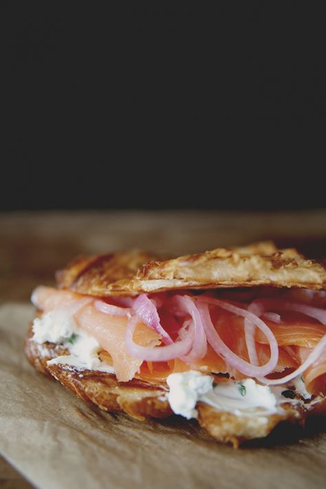 Salmon Croissant, Toasted Croissant, Cranberry Turkey Sandwich, Cream Cheese Smoked Salmon, Cream Cheese Smoked, Chive Cream Cheese, French Croissants, Croissant Breakfast Sandwich, Kitchy Kitchen