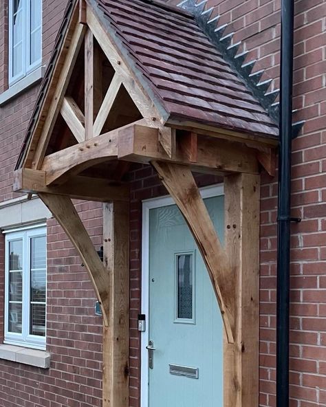 Bespoke porch canopy in solid oak. Fancy one yourself? We can provide it in kit form for you to fit or we can supply AND fit. Simply drop us a message. ☺️ Oak Canopy Porch, Front Porch Canopy, Over Door Canopy, Canopy Porch, Front Door Canopy, Porch Canopy, House Awnings, Front Porch Design, Door Canopy