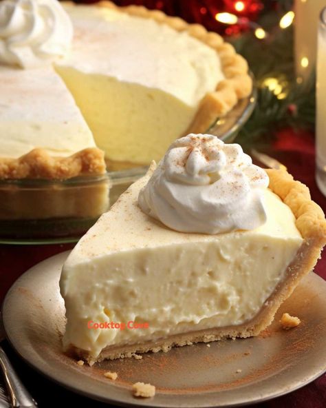 I swear, this is the only Christmas pie I'll eat! Wowza Christmas Dessert Menu, Eggnog Pie, Eggnog Dessert, Easy Eggnog, Slice Of Pie, Holiday Pies, Egg Nog, Pies And Tarts, Melodrama