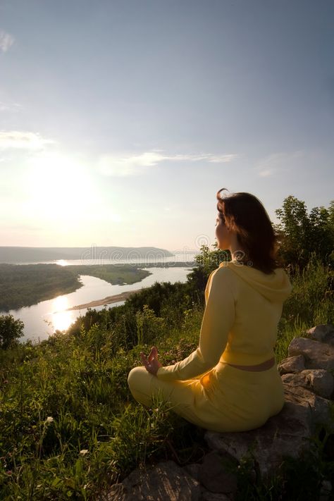 Meditation on the mountain. Young beautiful woman meditate on mountain with peac , #Ad, #Young, #beautiful, #Meditation, #mountain, #peaceful #ad Meditation Pictures, Meditation Images, Yoga Photoshoot, Yoga Studio Design, Yoga Aesthetic, Fit Mum, Karma Yoga, Beginner Yoga, Yoga Iyengar