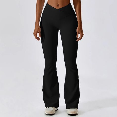 Elevate your workout attire with our Flare Leggings Workout Pants featuring Tummy Control. Designed for both style and functionality, these leggings offer a flattering silhouette with added support to keep you feeling confident during your workout. Upgrade your fitness wardrobe with comfort and style! 💪🏽✨ #TheBlackFriesian #FitnessFashion #activewear #workoutpants #workoutflarepants #Workoutset Cheap Club Dresses, Workouts Yoga, Yoga Bottoms, Gym Workouts Women, High Waist Wide Leg Pants, Workout Style, Bell Bottom Pants, Gym Leggings, Flare Leggings