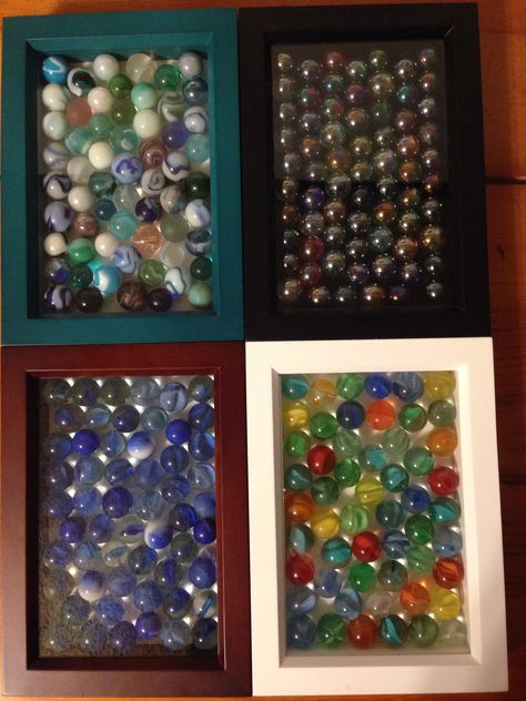 Have a marble collection? Use shadow boxes and frame them! I love my new art pieces and way to display my childhood memories. So simple and easy to do. Glass Marbles Decoration Ideas, Marble Display Ideas, Glass Display Box Ideas, Stone Shadow Box Art, Flat Marbles Crafts Old Windows, Memory Diy, Vintage Marbles, Marble Pictures, Marbles Crafts