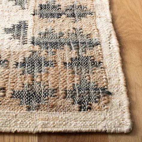 SAFAVIEH Flatweave Kilim Kjerstin Jute Rug - On Sale - Bed Bath & Beyond - 33781538 Bohemian Flat, Woven Area Rug, Contemporary Bedroom Decor, Kelly Clarkson, Ivory Rug, Pile Rug, Jute Rug, Decoration Design, Grey Rugs