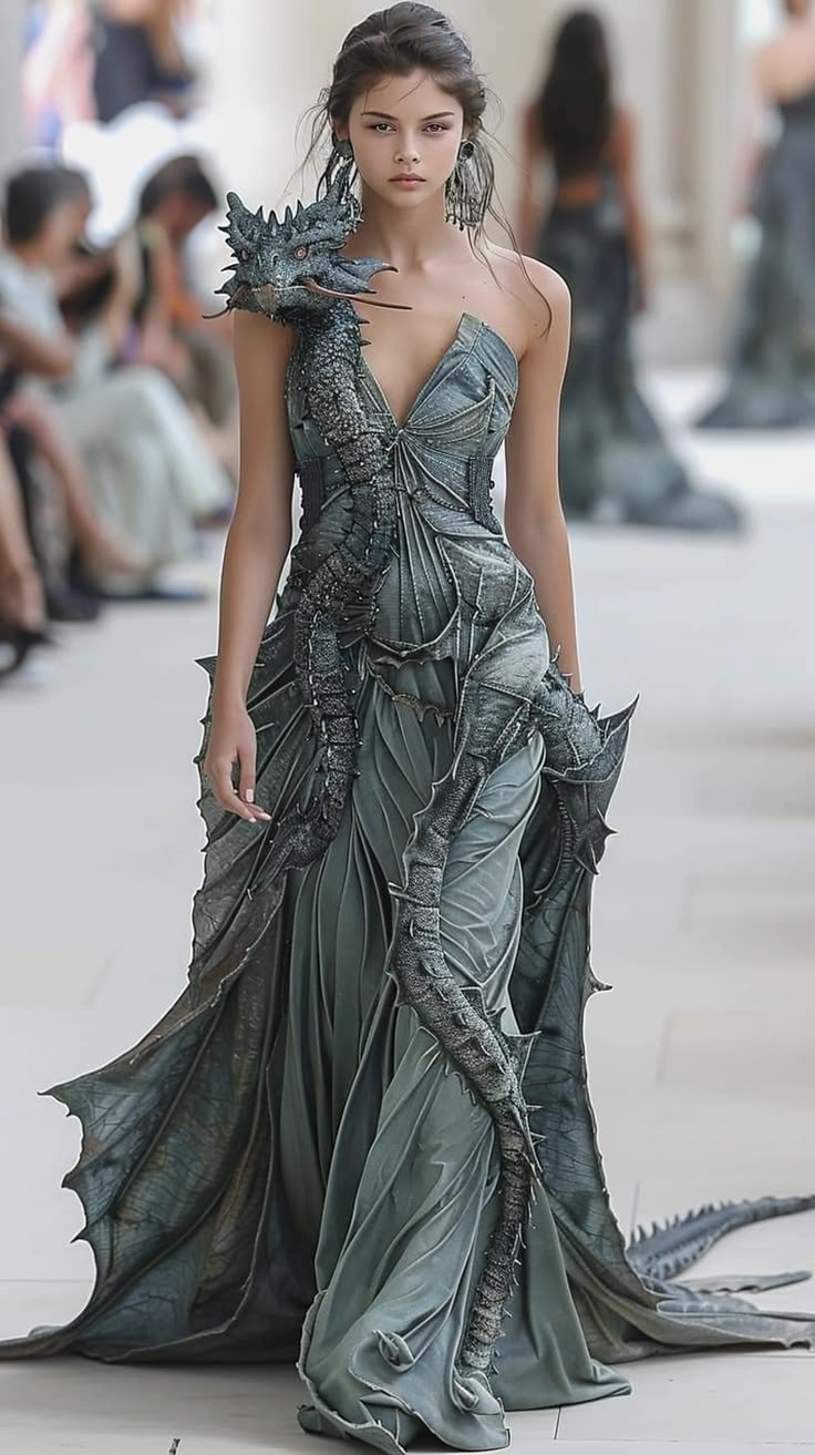 Dragon Fashion Inspiration, Dragon Haute Couture, Woman Dragon Costume, Villain Ball Gown, Dragon Scale Dress Fantasy Gowns, Dragoncore Fashion, Fantasy Fashion Dresses, Dragon Princess Costume, Dragon Fashion Design