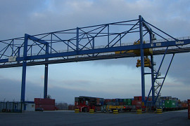 Containerverladekran