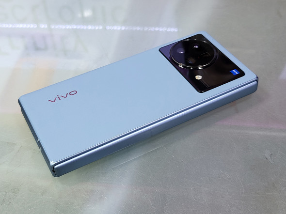 vivo X Fold