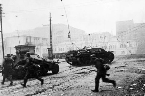 Stug III in den Kämpfen um Charkow.