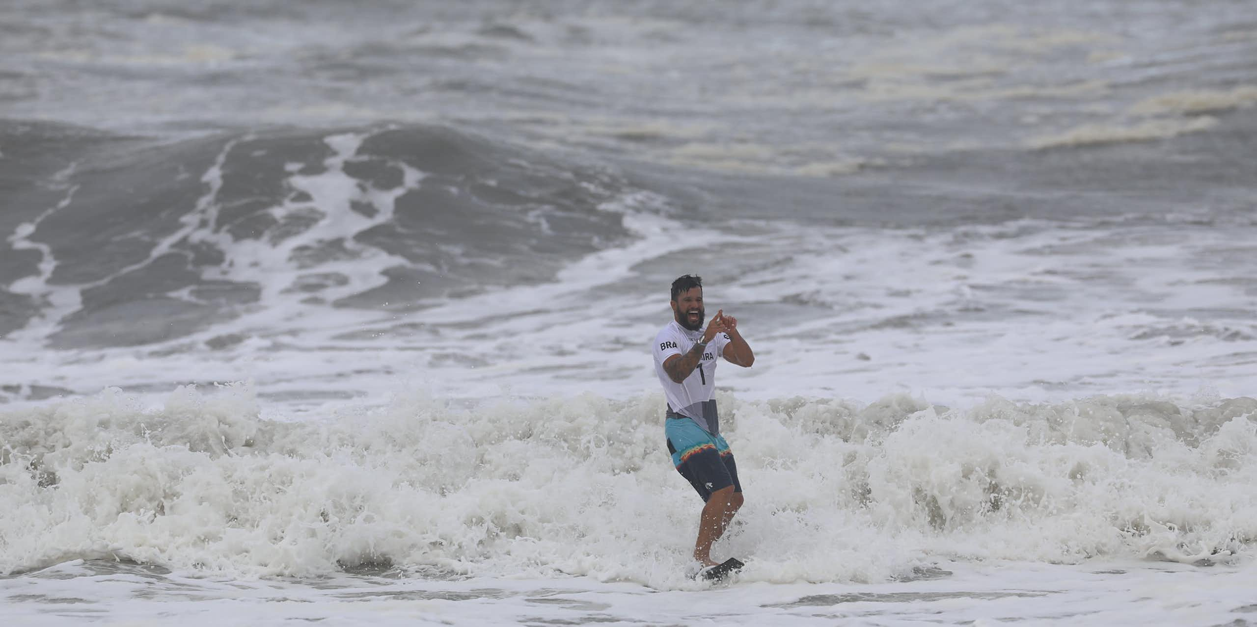 Les JO 2024 révèlent les ambivalences du surf