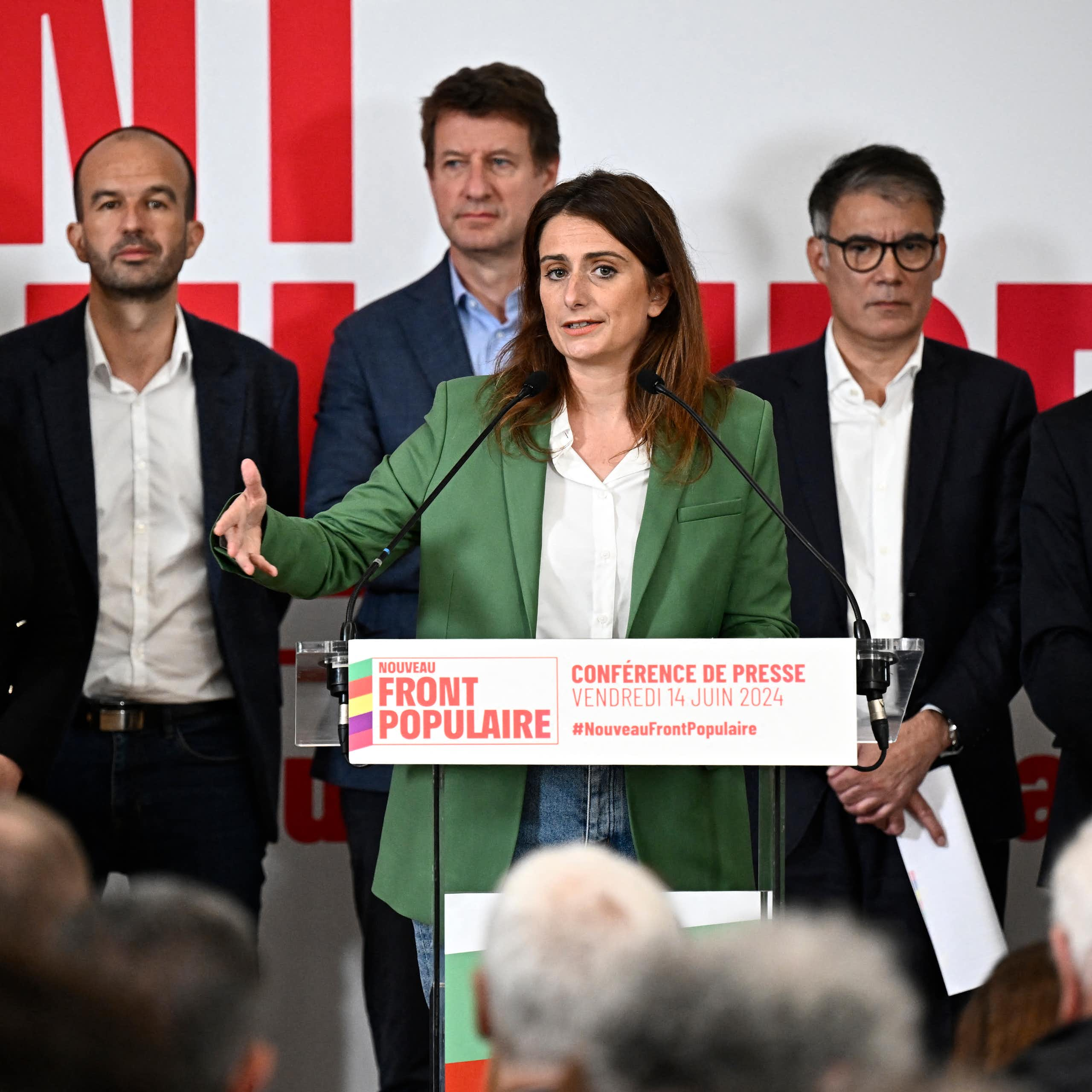 Les dirigeants des partis composant le Nouveau Front populaire lors d'une conférence de presse présentant le programme de leur pacte électoral à Paris, le 14 juin 2024.